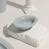 Assiettes ovales profondes en céramique de style européen, en porcelaine pure, pour sauce soja, rose/bleu/blanc – Vente en gros usine