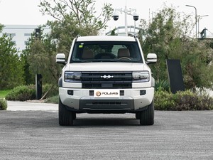 BYD Fangchengbao Bao 5 PHEV 2025, Edición Cloud Chariot God Ultra, 210 km de Autonomía, Color Blanco Brisa Cálida, Vehículo Híbrido Enchufable para Exportación - Product Image 1