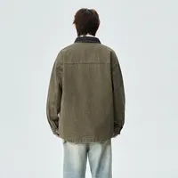 Chemise ample avec col en denim contrastant et poche plaquée, poche poitrine zippée, patte de boutonnage à 5 boutons
