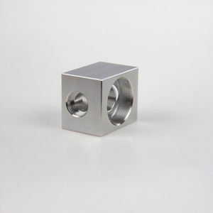 Mecanizado CNC de piezas mecánicas de acero inoxidable, componentes de perforación de fresado de torneado personalizados para Hardware - Product Image 4