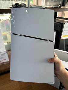 Console di Gioco Usata Sony PlayStation 5 Slim Edizione Digitale con Compatibilità PS5 PS4 PSP, Materiali in Vetro, Silicone, EVA e Metallo - Product Image 2