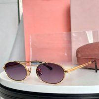 Lunettes de soleil tendance unisexes de luxe à monture carrée intégrale, dégradées, légères, dorées, en métal et nylon, protection UV pour adultes