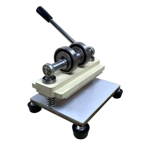 Mini machine de découpe et d'estampage manuelle compacte en cuir pour artisanat du cuir, presse manuelle pour cuir, papier et vêtements - Product Image 3
