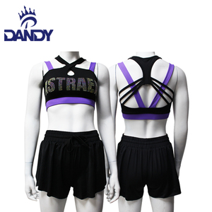 Vente en gros d'équipement de sport OEM pom-pom girl sublimé noir pour adultes ensembles complets jupes débardeurs et spandex à porter pour s'entraîner - Product Image 1