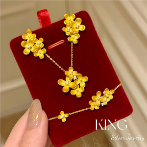 Bijoux en argent King Silver S925, plaqué or, ensemble de fleurs serties de zircon pour femmes, à porter au quotidien - Product Image 1
