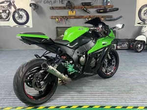 Moto à essence d'occasion Kawasaki Big Boss <span class=keywords><strong>ZX</strong></span>-10R, quatre cylindres, injection de carburant, refroidissement par eau, capacité de 1000 cm3, origine CN/JIA - Product Image 4