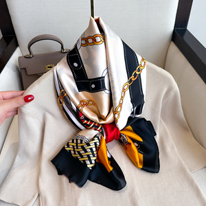 Bán Buôn 2024 Hot Bán Thời Trang Kỹ Thuật Số In Thương Hiệu Sang Trọng Mô Hình Tùy Chỉnh Dài Cảm Giác Lụa Khăn Cho Phụ Nữ - Product Image 4