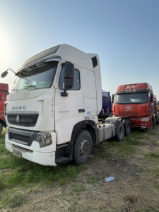 <span class=keywords><strong>Camiones</strong></span> semirtractor HOWO de alta calidad a la <span class=keywords><strong>venta</strong></span> Euro 3 Emisión Suspensión neumática 6x4 <span class=keywords><strong>Venta</strong></span> caliente <span class=keywords><strong>Freightliner</strong></span> Truck Tractor - Product Image 4