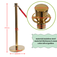 Barrière de contrôle des foules économique, modèle Modern Crown Top, avec poteau de 38 mm de diamètre et base de 320 mm, pour la gestion des files d'attente dans les restaurants ou lors de galas.