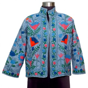 Floral Embroidered Cotton <b>Jacket</b> with <b>Mandarin</b> <b>Collar</b> and Zipper Closure for Women's Spring Wear - Product Image 1