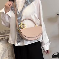 SH0059 Tas Selempang Wanita Kulit PU Desainer Elegan Grosir, Laris Manis, Bentuk Setengah Lingkaran, Portabel dan Tahan Air