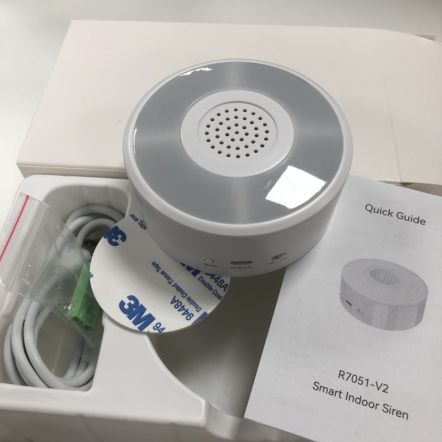 Indoor Portable Smart Wireless Alarm Siren ABS Material Compatible Alexa Google Speaker for Home Security Indoor Alarm System
