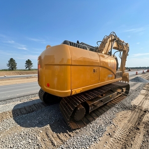 รถขุดตีนตะขาบ Caterpillar รุ่นยอดนิยมปี 2025 รุ่น 312gc 315dl 320d 320c น้ำหนัก 20 ตัน สภาพเหมือนใหม่ พร้อมมอเตอร์หลักสำหรับขาย - Product Image 1