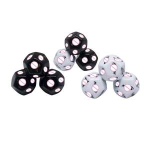 Hete Verkopende Liefde Sexy Erotische Volwassen Paar Spel Lichtgevende Sex Leuke Dobbelstenen - Product Image 4