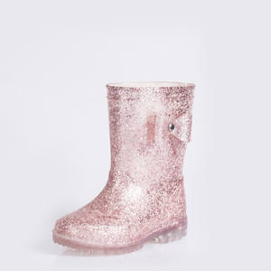 Disesuaikan grosir gradien Glitter Pvc <span class=keywords><strong>Jelly</strong></span> merah muda dicetak PVC injeksi air sepatu untuk anak-anak - Product Image 5