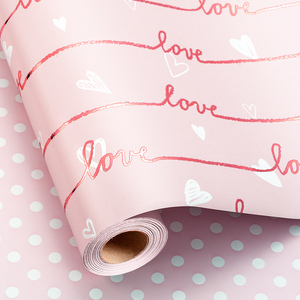 Papel de regalo aluminizado con patrón de corazones a rayas rosas para el Día de San Valentín, papel de regalo con lunares rosas impreso por ambos lados. - Product Image 1