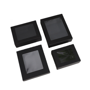 Nhà máy bán kraft giấy trắng ngăn kéo hộp rõ ràng cửa sổ PVC cho đồ trang trí vớ trà thơm-để lưu trữ hiển thị in nổi - Product Image 1