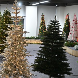 <span class=keywords><strong>Arbre</strong></span> de Noël pré-éclairé OEM ODM de 7 pieds avec LED RGB à changement de couleur, pointes en PVC/PE, pour événements et décoration de Noël - Product Image 3