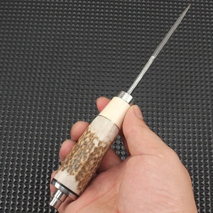 Coltello da Caccia Damascus 67 Floor con Manico in Corno di <span class=keywords><strong>Cervo</strong></span>, Affilato per Campeggio e Sopravvivenza all'Aperto, con Custodia in Pelle - Product Image 5