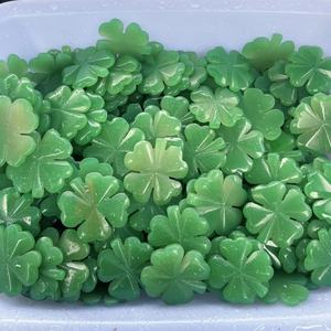 Vente en gros de trèfles à quatre feuilles en cristal de guérison, en fluorite violette naturelle et <span class=keywords><strong>aventurine</strong></span> verte, artisanat en quartz pour la décoration - Product Image 2