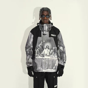 سترة واقية من الرياح عالية الجودة من DiZNEW بتصميم عصري مطبوع بالكامل مع رقعات من البلاستيك - Product Image 3