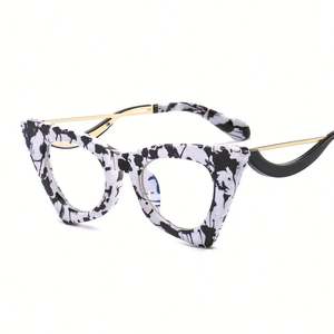 Gafas de Sol Vintage de Moda, Diseño de Ojo de Gato, Triangulares, con Estampado de Leopardo Negro, Protección UV400 para Mujer - Product Image 6