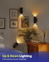 Lampes de nuit LED 3CCT avec détecteur de mouvement, lumière murale rechargeable par USB, éclairage magnétique vers le haut et vers le bas pour les escaliers, le porche, la décoration d'intérieur