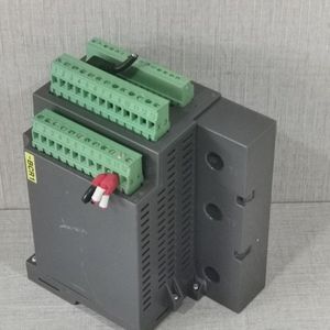ใหม่แกะกล่องพร้อมใช้งาน M102-M -ITNA920611R0002IPD ตัวควบคุมโปรแกรม PLC สำหรับอุตสาหกรรมคลังสินค้า - Product Image 1