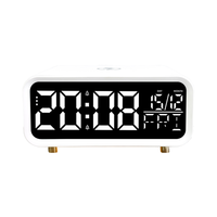 Vente en gros Nouveau Réveil de table électronique numérique multifonctionnel avec affichage de veilleuse à LED Chargement sans fil Horloges de table intelligentes