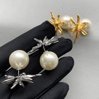 Pendientes de Acero Inoxidable con Baño de Oro de 18K y Plata, Diseño Floral Dividido, Impermeables, para un Estilo Elegante Diario o para Banquetes