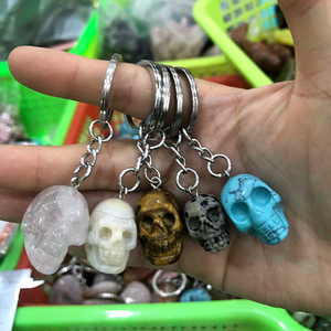 Chạm khắc vật liệu khác nhau pha lê sọ muốn đá Keychain Thạch Anh Hồng thạch anh tím hộp sọ Móc chìa khóa - Product Image 5