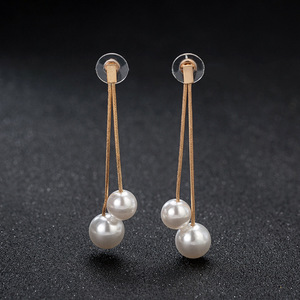 ต่างหูสำหรับผู้หญิง - ต่างหูมุกเทียมแบบยาว - ต่างหูลูกปัดเรียงสวยหรู - เครื่องประดับสุดหรู - E552 - Product Image 1