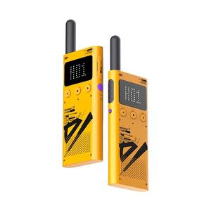 Radio Portátil BeeBee Walkie Talkie 3 4G POC 430-440MHz IP65 Bluetooth para Exteriores - Product Image 2