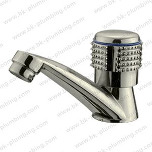 Robinet de bain à poignée unique, robinet <span class=keywords><strong>d</strong></span>'<span class=keywords><strong>eau</strong></span> chromé poli, lavabo de salle de bain, robinets mélangeurs <span class=keywords><strong>d</strong></span>'évier, <span class=keywords><strong>prix</strong></span> bas - Product Image 4