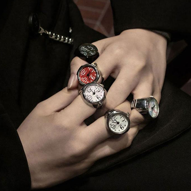 Hot Selling Wholesale Alloy Silver Shell Manufacturer Direct Approval Fashion Personalized Ring Watch for Men and Women