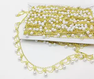 Verzierendes Hochzeits-Abendkleid mit geschweißten Verzierungen in Kristall-Strasssteinen und Perlen