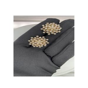 Boucles d'oreilles en diamant véritable en or jaune 14Kt à forte demande 3.50Ctw Diamants de pureté I J pour l'exportation - Product Image 1