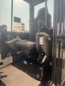 Excavatrice sur chenilles d'occasion Japon 306E2, 6 tonnes, avec moteur, boîte de vitesses, pompe et roulement Komatsu d'origine - Certifiée EPA CE, modèle 2024 - Product Image 6