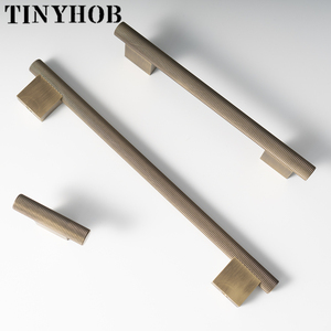 Tiradores y pomos de cocina de bronce antiguo con textura/moleteados, tiradores retro para cajones, pomos para dormitorio, tirador de latón para gabinetes C-3316 - Product Image 2