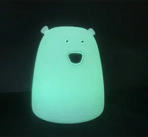 Venta directa de fábrica nuevo diseño de oso en forma táctil Led de luz de la noche