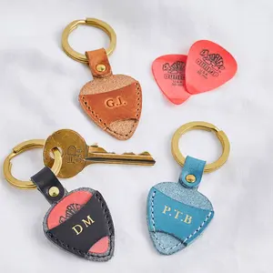 Corrente chave de guitarra portátil Custom Guitar Pick Keychain Case PU Leather Suporte Plectrum personalizado para homem