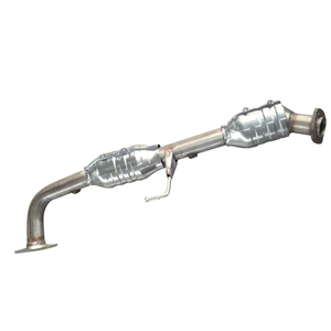 L'usine produit un convertisseur catalytique à ajustement direct du système <span class=keywords><strong>d</strong></span>'échappement automatique du collecteur <span class=keywords><strong>d</strong></span>'échappement pour Toyota Corolla Meet <span class=keywords><strong>Euro</strong></span> <span class=keywords><strong>2</strong></span> 3 4 5 6 - Product Image 6