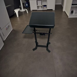 Mesa de Trabajo para Tatuajes, Estructura en I, Doble Barra Ajustable con Bandeja, 52x38x14.5cm, Negra, para Artistas del Tatuaje - Product Image 2