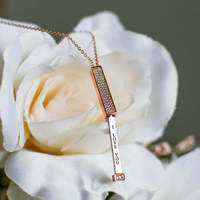 Collier personnalisé avec logo, entièrement en strass, extensible, tridimensionnel, cadeau spécial pour la famille, les couples, les amis, la Saint-Valentin