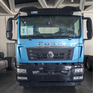 Camión Tractor Sinotruk Howo TX 4x2 430HP <span class=keywords><strong>de</strong></span> Segunda Mano, Color Azul, para Transporte Logístico Interurbano <span class=keywords><strong>de</strong></span> Contenedores Ligeros - Product Image 5