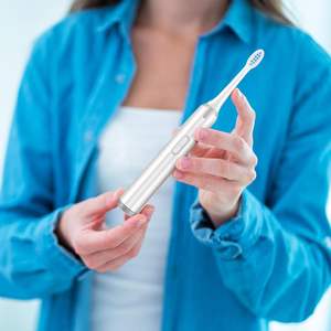 Cepillo de Dientes Eléctrico Sónico Familiar, 5 Modos de Limpieza, Popular, Cerdas Suaves, Resistente al Agua IPX7 - Product Image 4