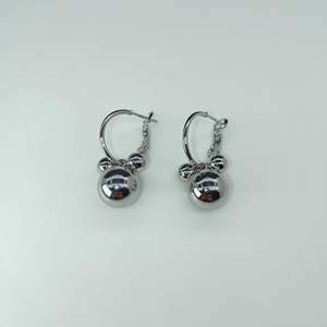Boucles d'oreilles pendantes tendance en acier inoxydable 316L avec placage or PVD, durables et résistantes - Product Image 1