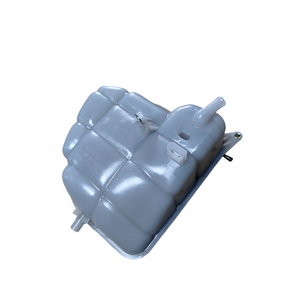 El refrigerante <span class=keywords><strong>expa</strong></span> 3W0121403F 3W0121403 Tanque de agua para Continental GT GTC 2016 2017 2018 3W0121403E - Product Image 1