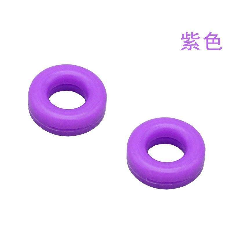 วงกลมสีม่วงคู่หนึ่ง