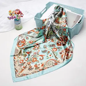 2022 fashionable scarves shawls with custom logo women stylish lady luxury designer muslim necklace malaysia printed polyester